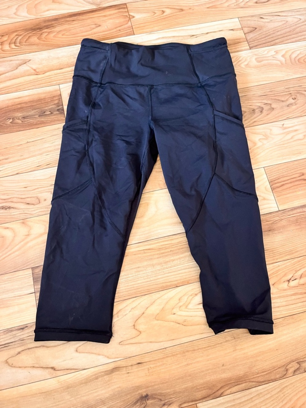lululemon athletica Black Performance Calve Length Leggings